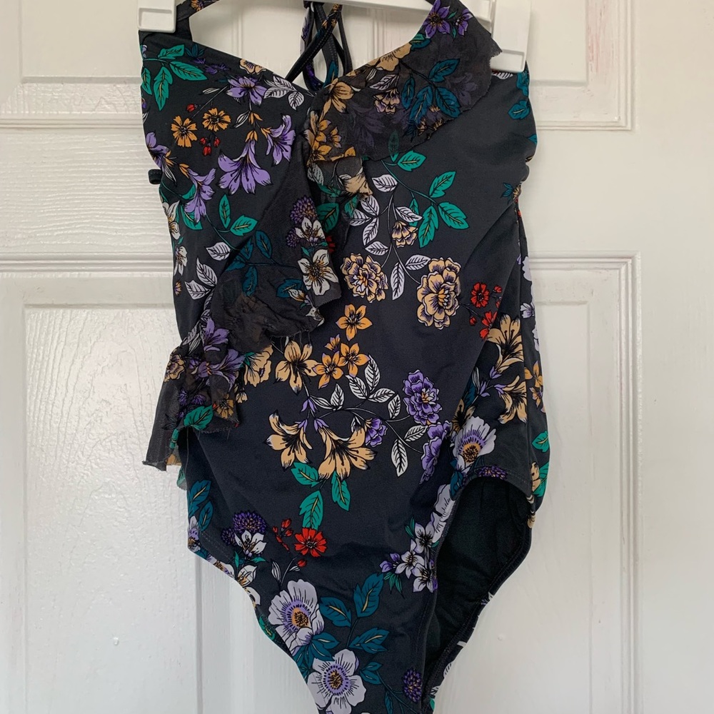 Floral swim suit